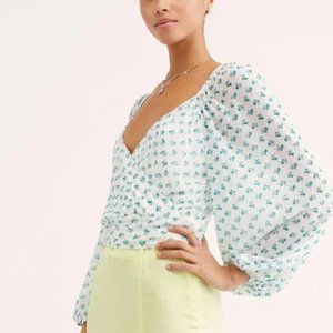 !SALE!!!!! SALE!! Free People Sweetie Pie Top Blouse. M, L